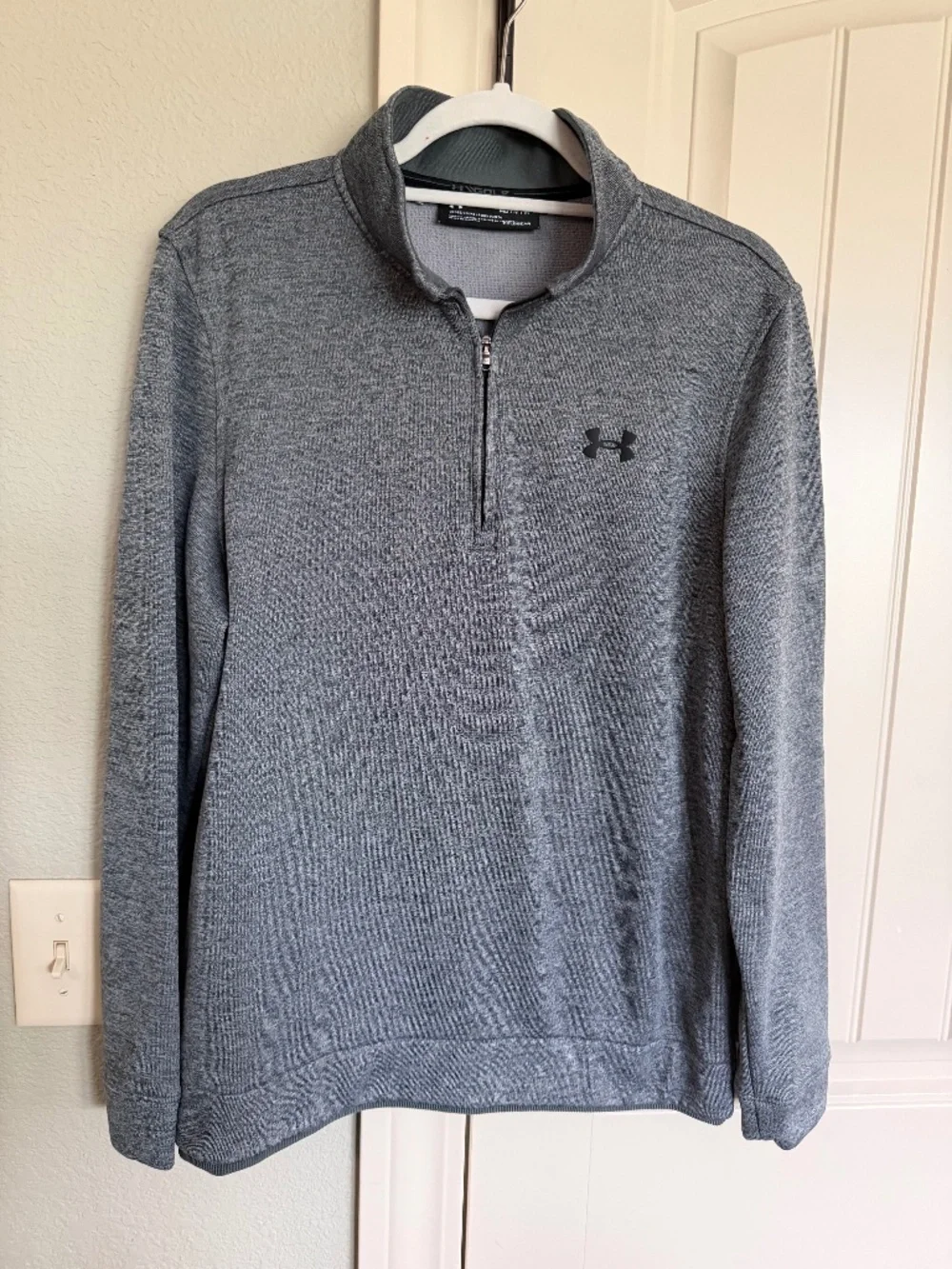 Under Armour Golf Men’s Medium ColdGear Gray 1/4 Zip Pullover